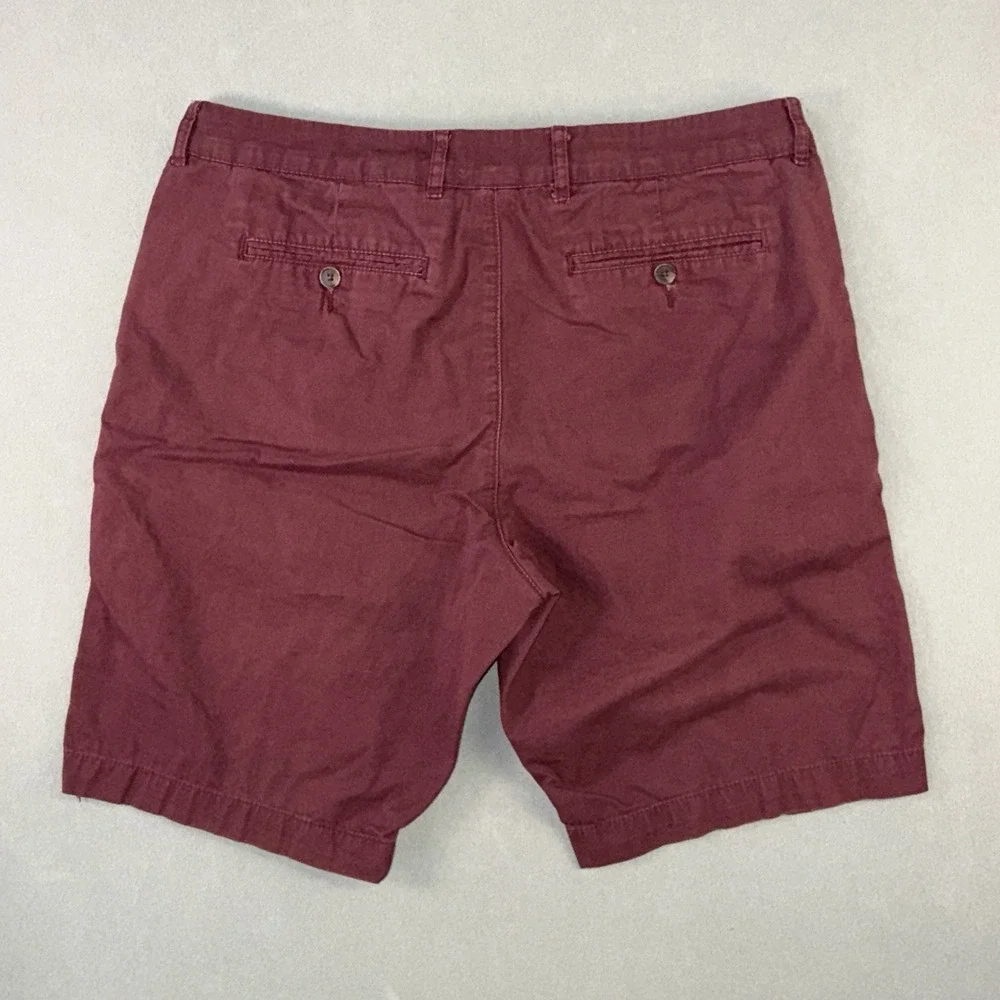 Men's Adam Levine Flat Front Preppy Chino Shorts Maroon Size 34